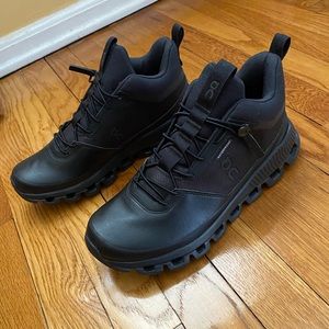 On Running - Cloud Hi Waterproof Shoe